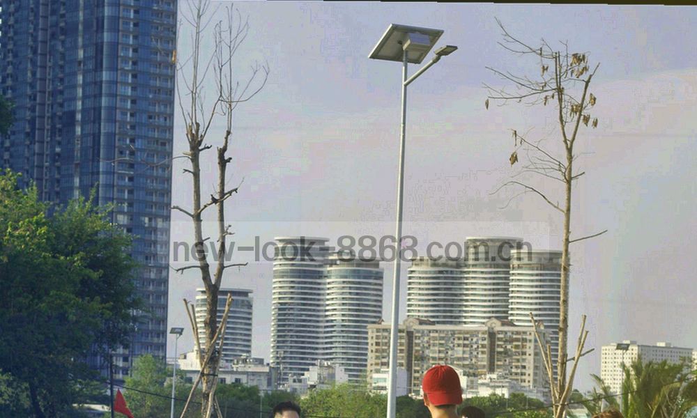 四组线性图标在深色底上排成抽象网格，分别代表账号、关注工具、数据图表与设备性能